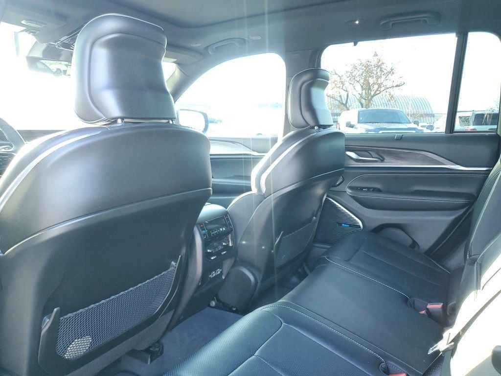 2022 Jeep Grand Cherokee Overland 4xe