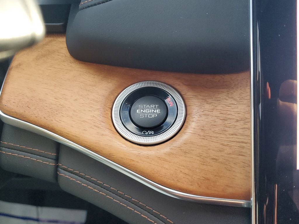 2022 Jeep Grand Cherokee Summit Reserve 4xe