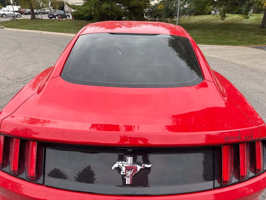 2017 Ford Mustang V6
