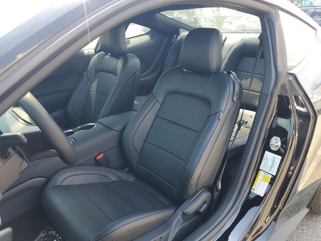 2025 Ford Mustang EcoBoost Premium