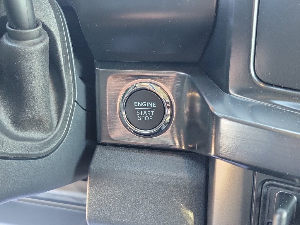 2027 Ford F-450SD Lariat DRW
