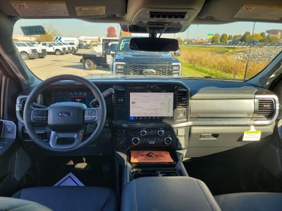 2027 Ford F-450SD Lariat DRW