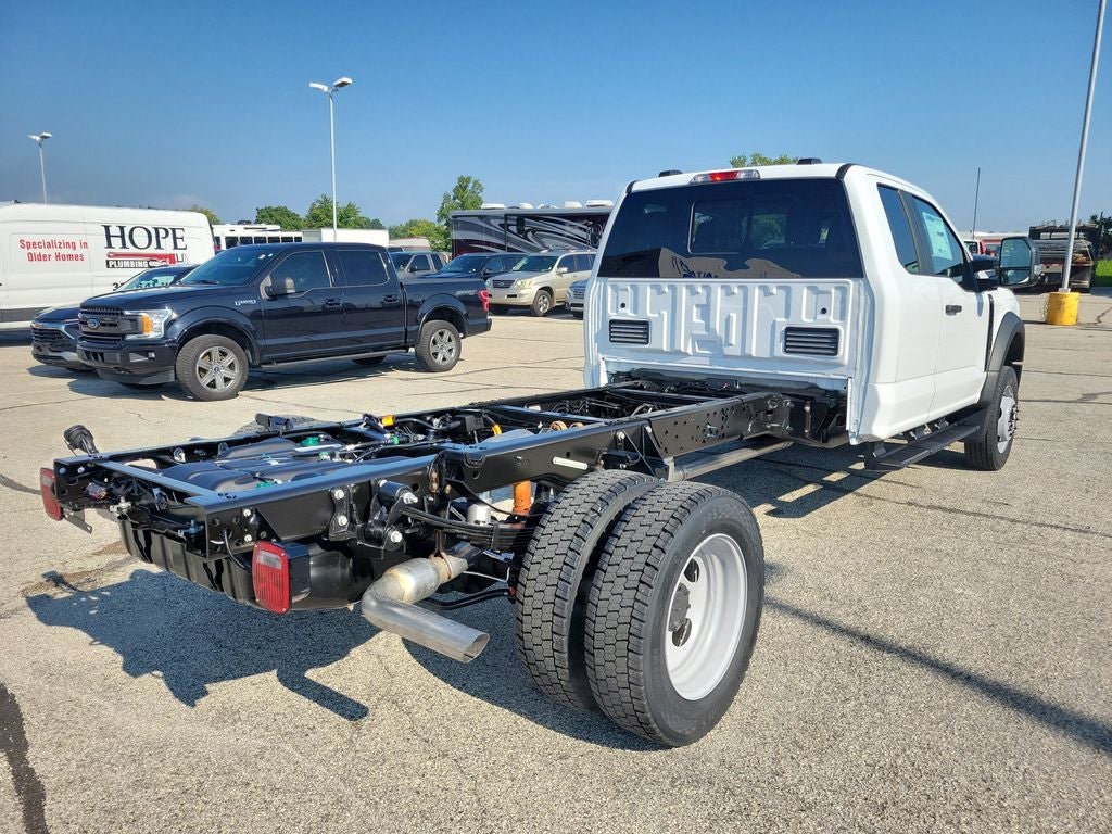 2027 Ford F-450SD XL DRW