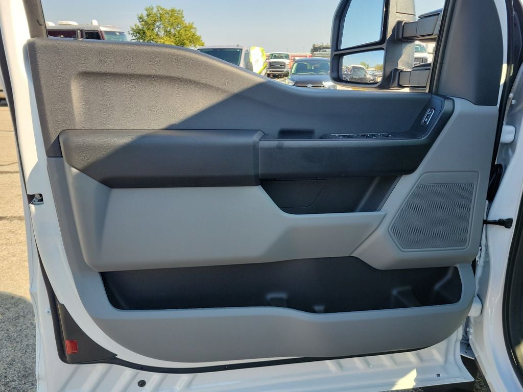 2027 Ford F-450SD XL DRW