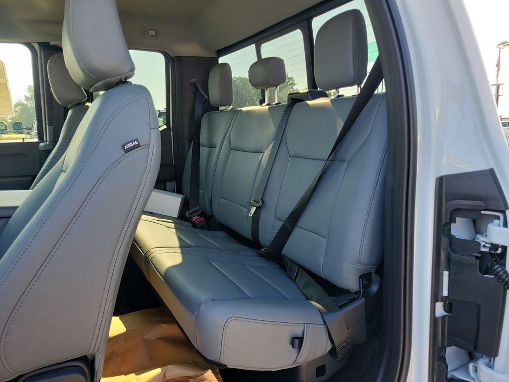 2027 Ford F-450SD XL DRW