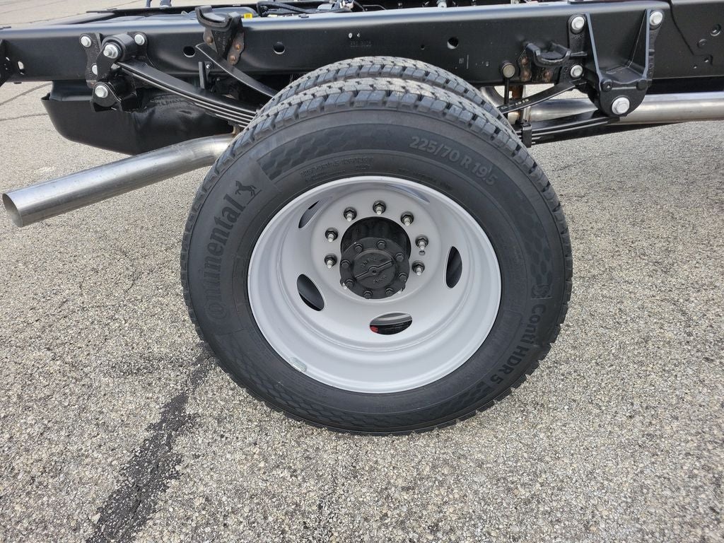 2027 Ford F-450SD XL DRW