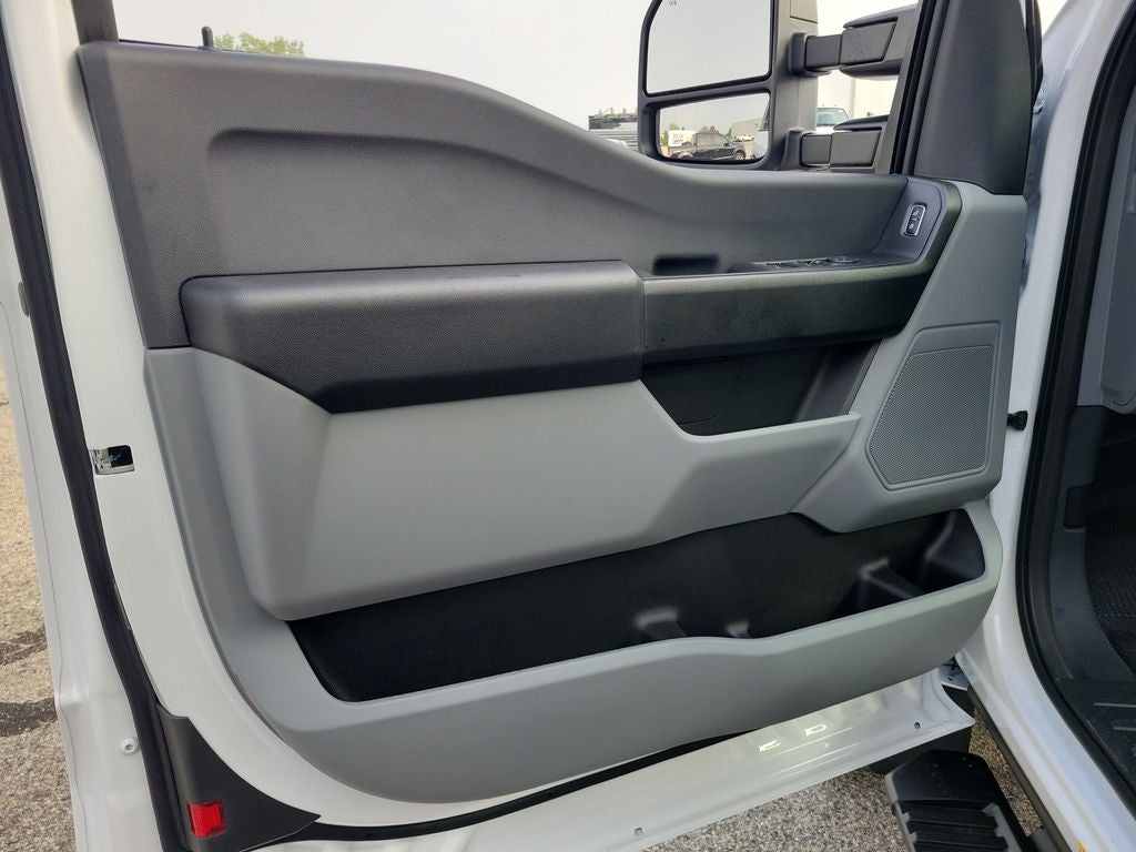 2027 Ford F-450SD XL DRW