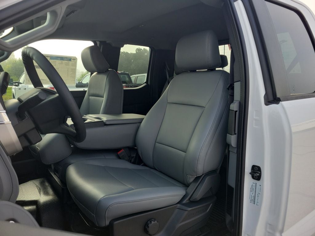 2027 Ford F-450SD XL DRW