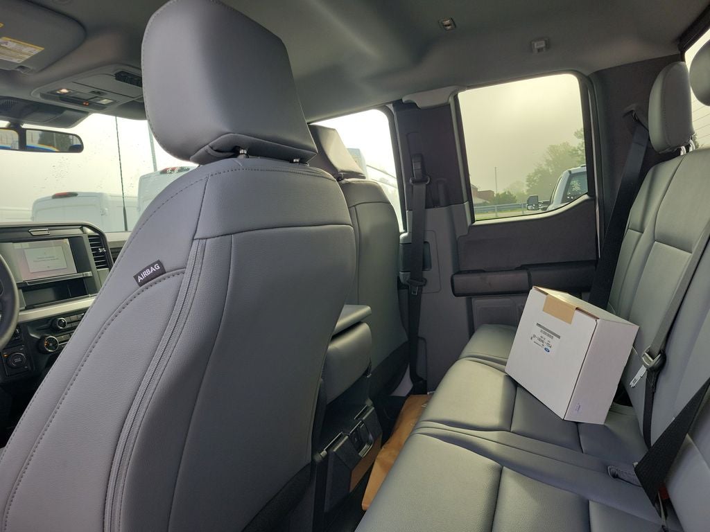 2027 Ford F-450SD XL DRW
