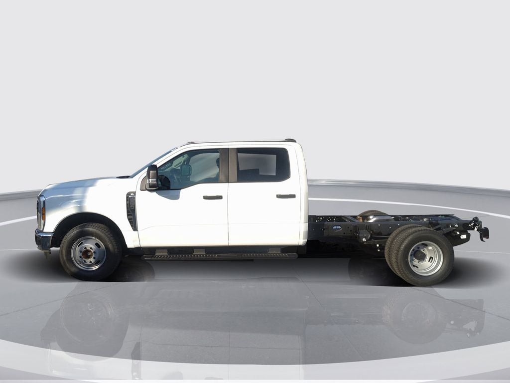 2025 Ford F-350SD XL DRW