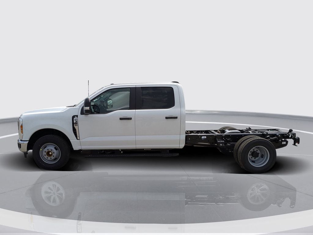 2025 Ford F-350SD XL DRW