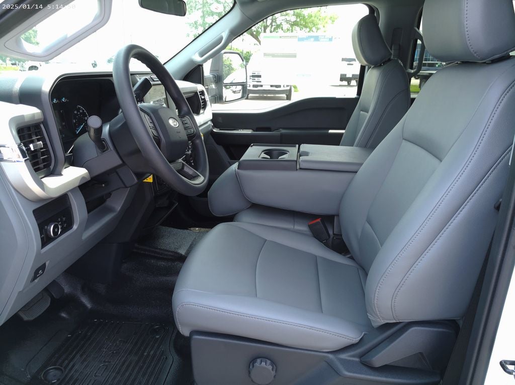 2025 Ford F-350SD XL DRW