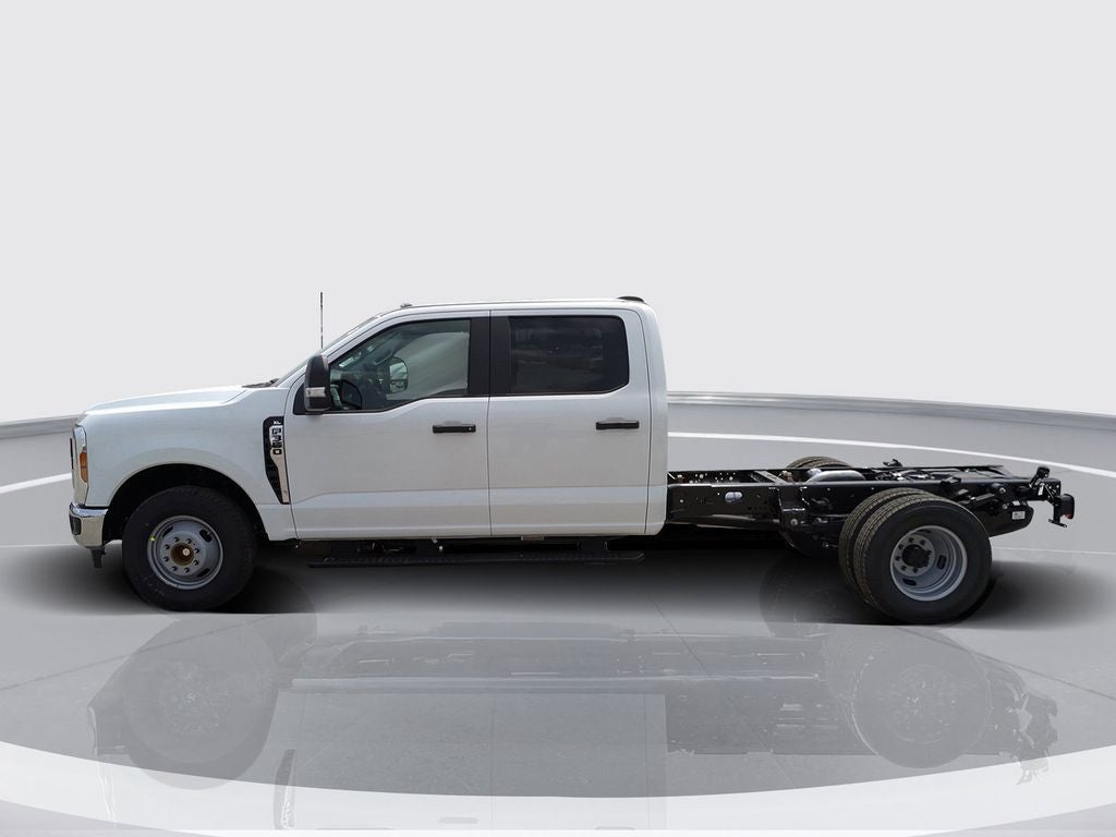 2025 Ford F-350SD XL DRW