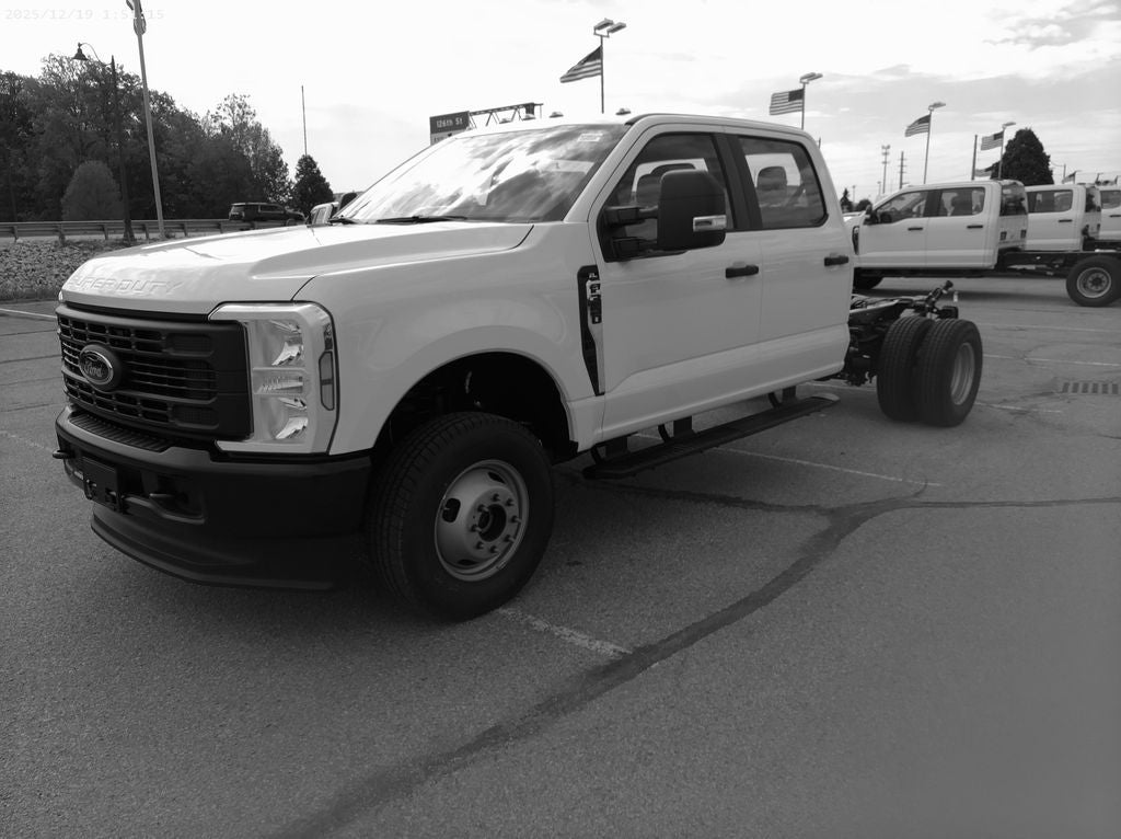 2026 Ford F-350SD XL DRW