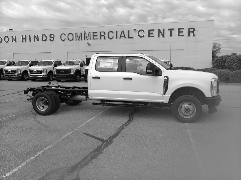 2026 Ford F-350SD XL DRW