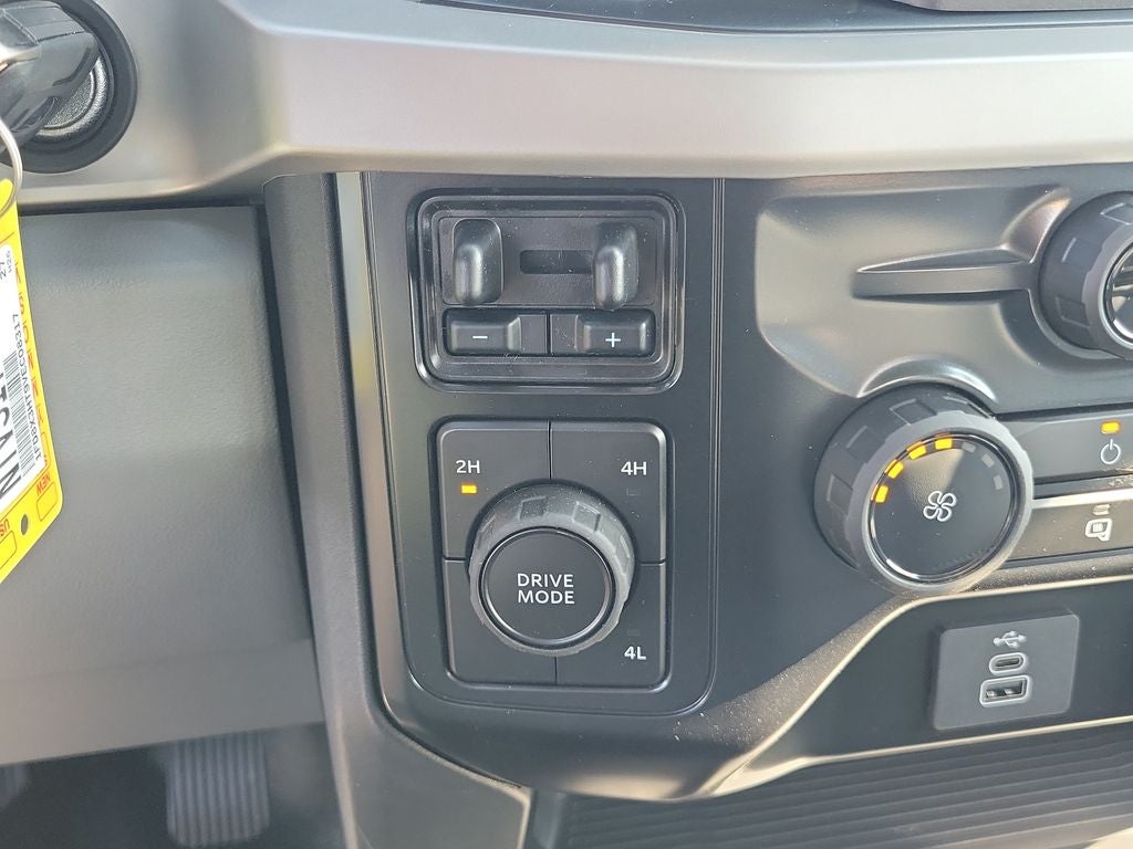 2027 Ford F-350SD XL DRW