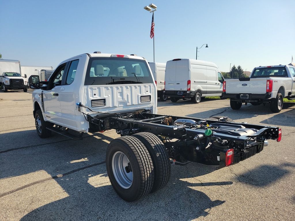 2027 Ford F-350SD XL DRW