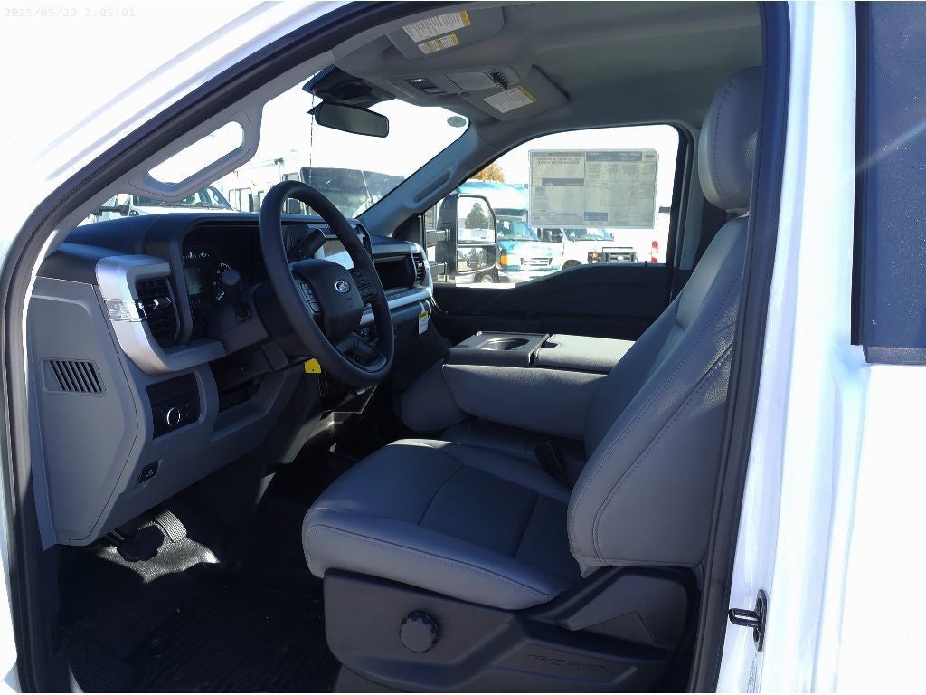 2026 Ford F-550SD XL DRW