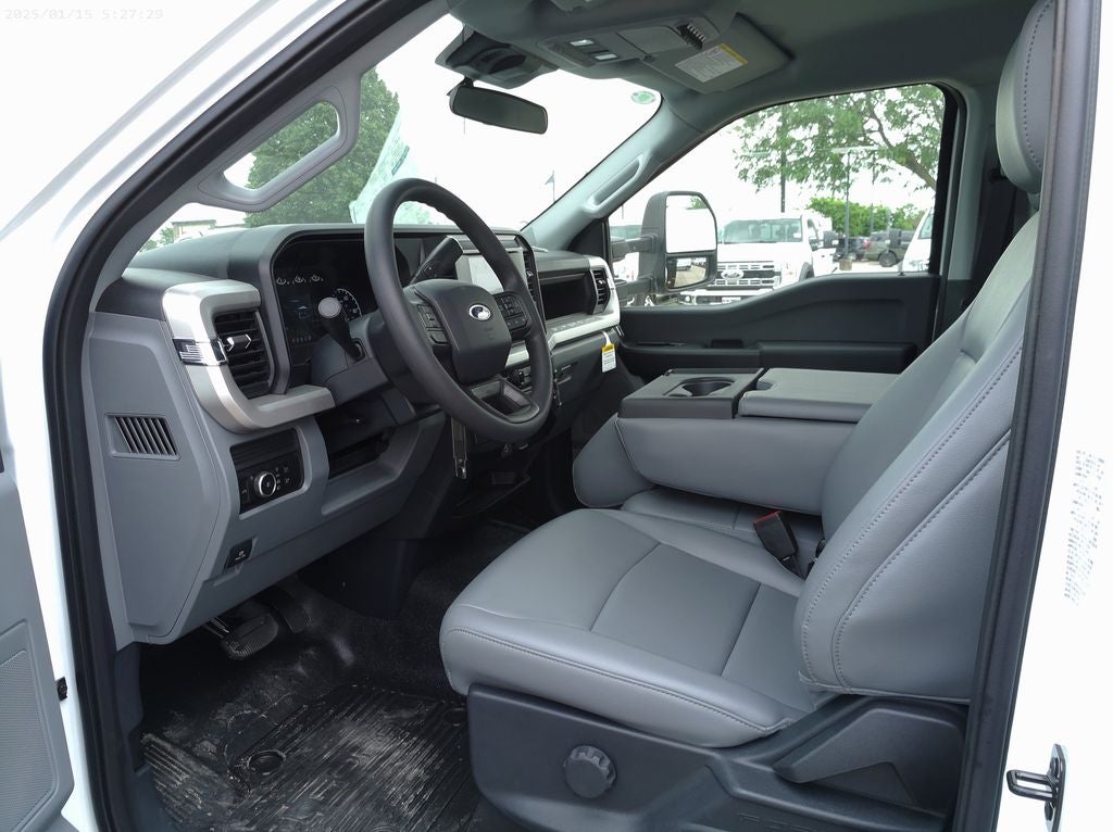 2025 Ford F-550SD XL DRW