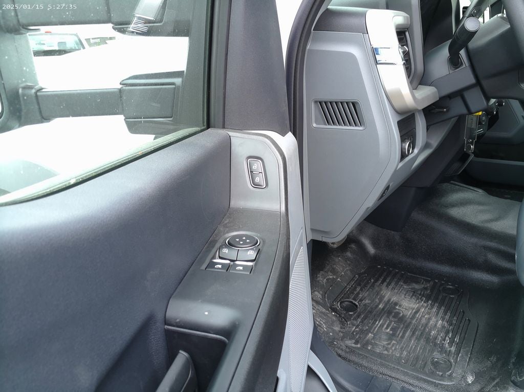 2025 Ford F-550SD XL DRW