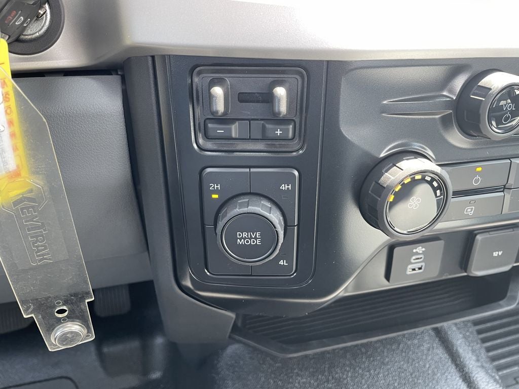 2025 Ford F-550SD XL DRW