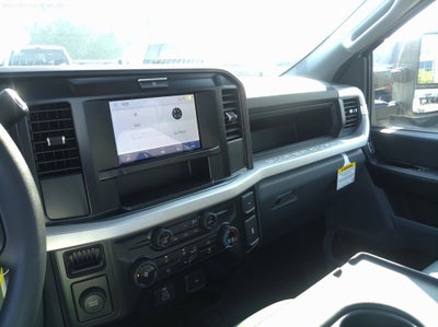 2025 Ford F-600SD XL