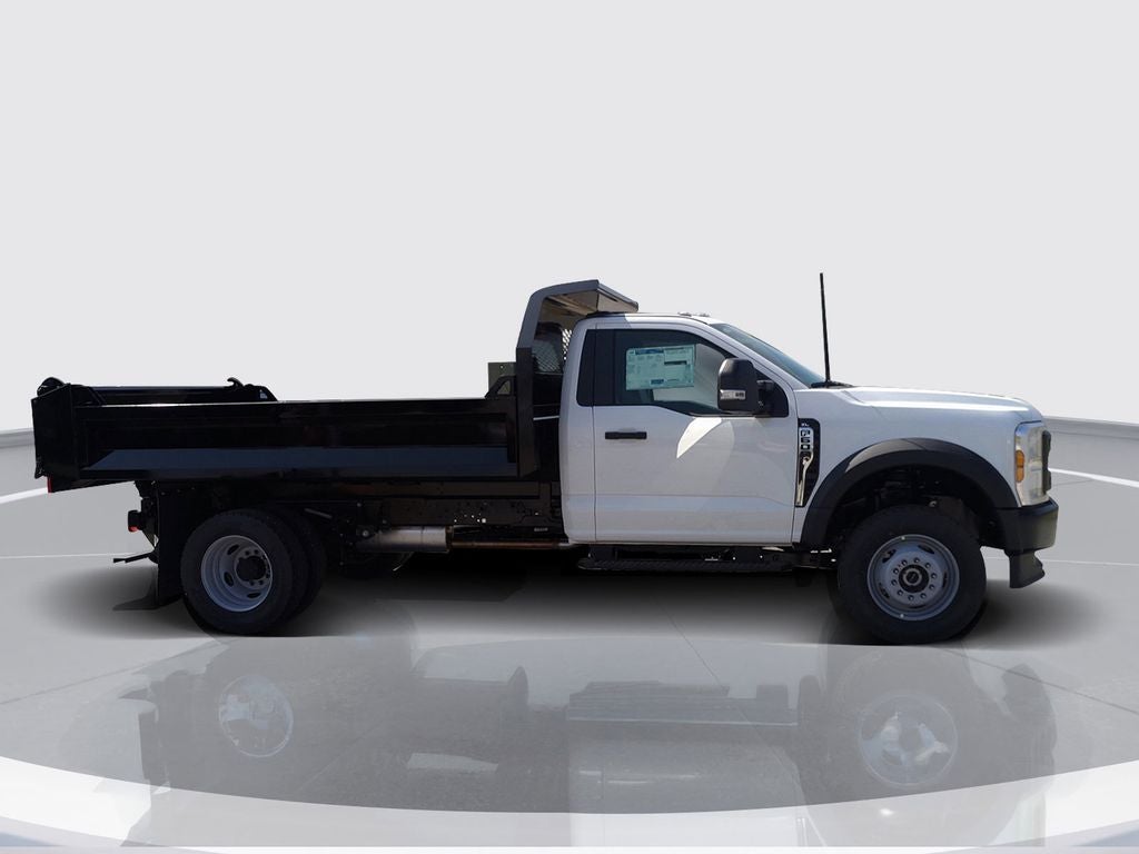 2025 Ford F-600SD Super Duty