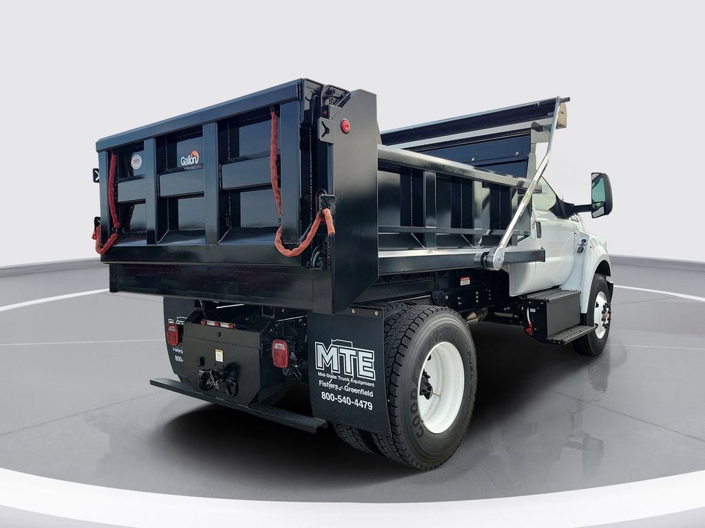 2027 Ford F-650SD Base