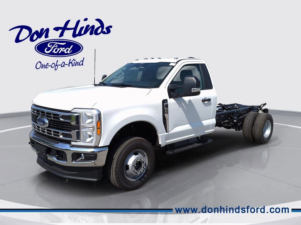 2025 Ford F-350SD XL 169 WB