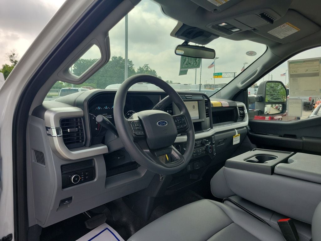 2025 Ford F-350SD XL DRW
