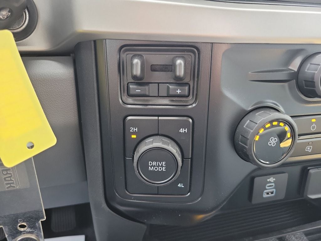 2025 Ford F-350SD XL DRW