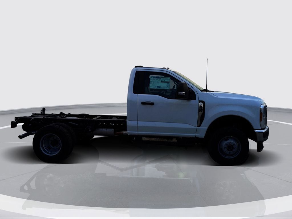 2025 Ford F-350SD XL DRW