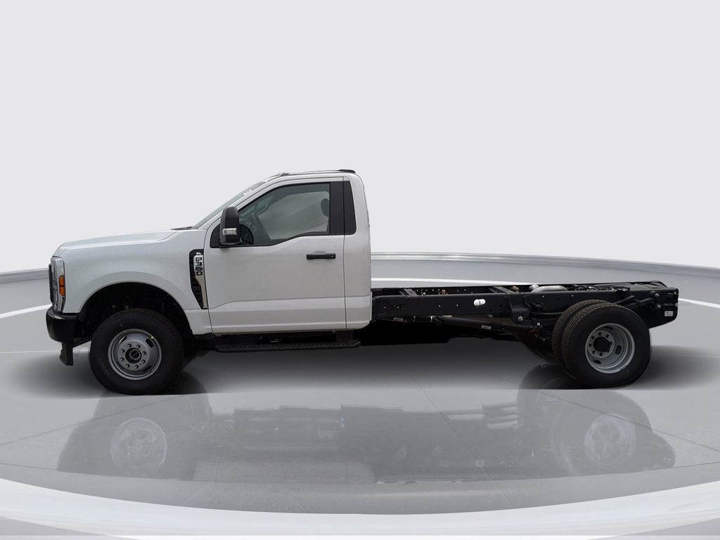 2025 Ford F-350SD XL DRW