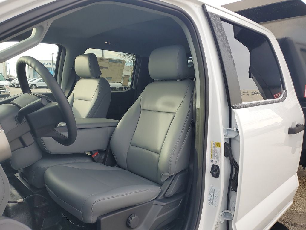 2026 Ford F-550SD XL DRW