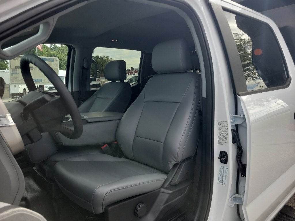 2027 Ford F-550SD XL DRW