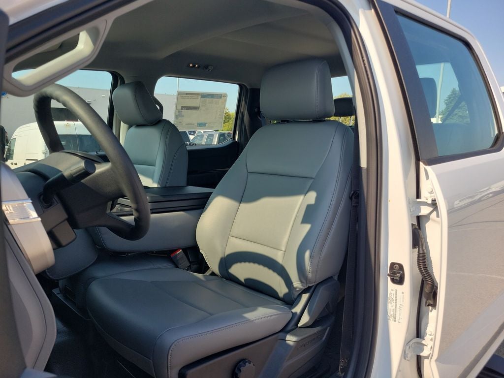 2026 Ford F-550SD XL DRW