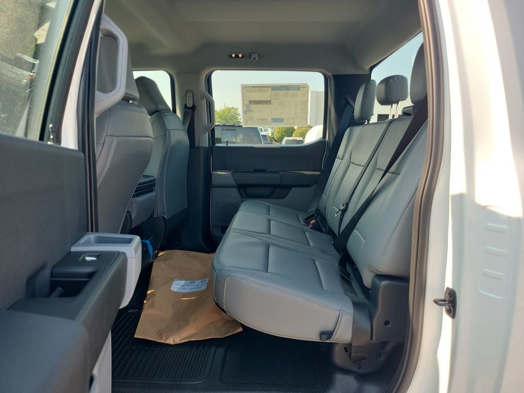 2026 Ford F-550SD XL DRW