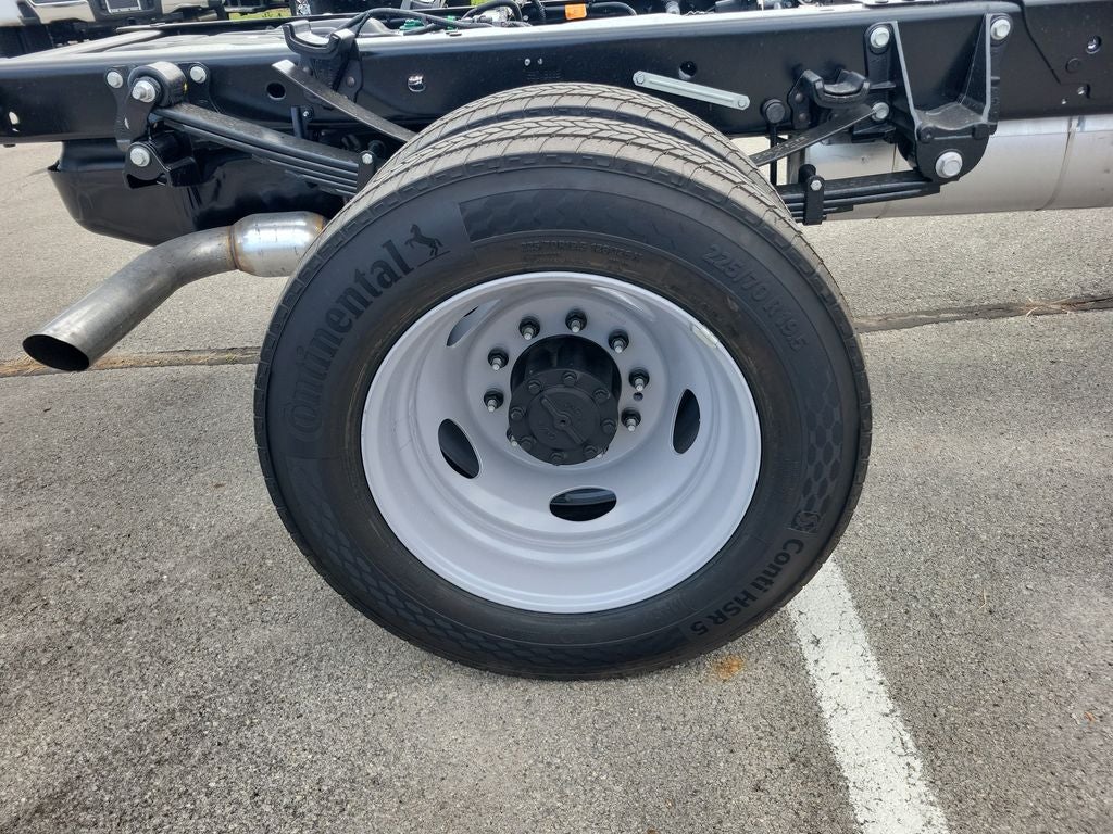 2027 Ford F-550SD XL DRW