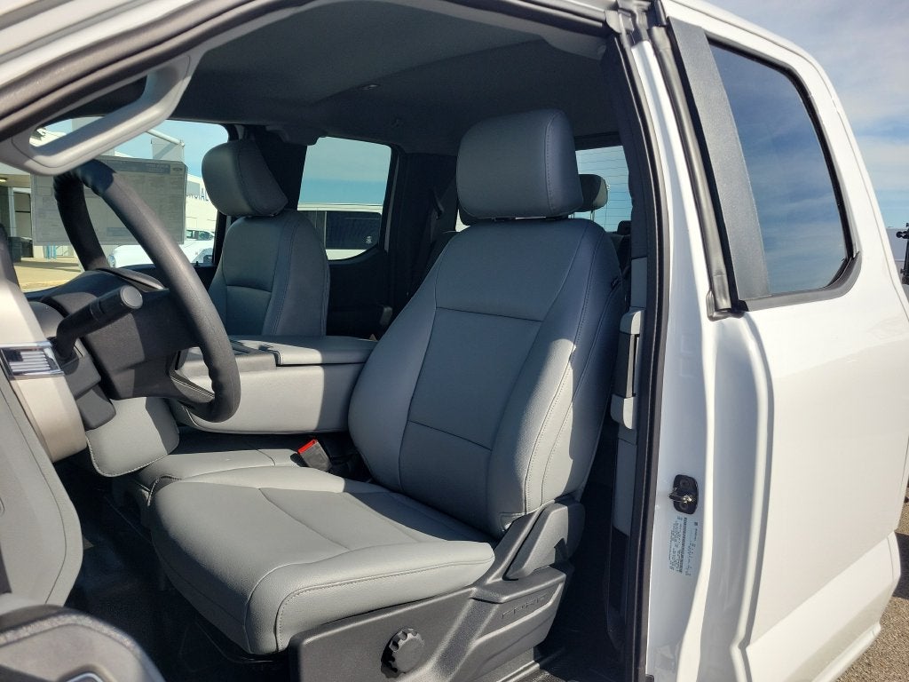 2027 Ford F-550SD XL DRW