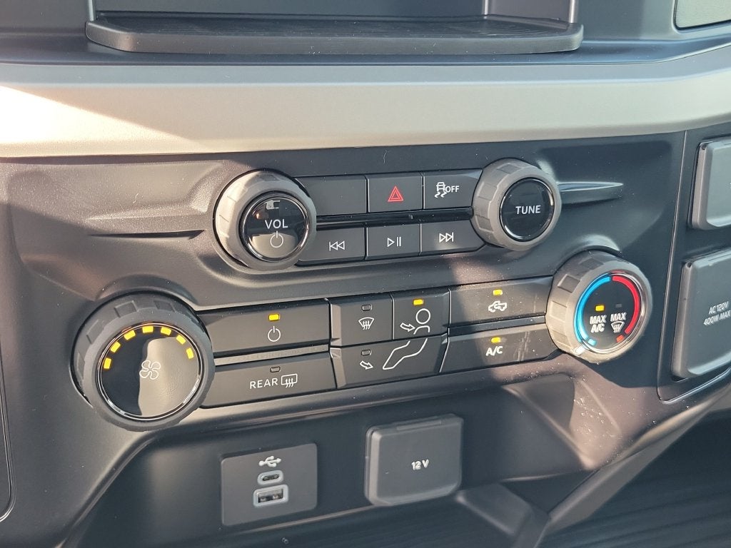2027 Ford F-550SD XL DRW
