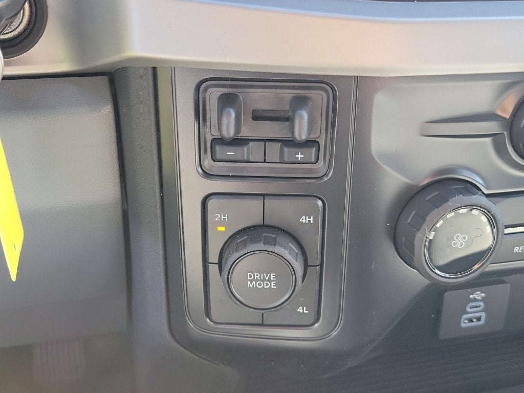 2027 Ford F-550SD XL DRW