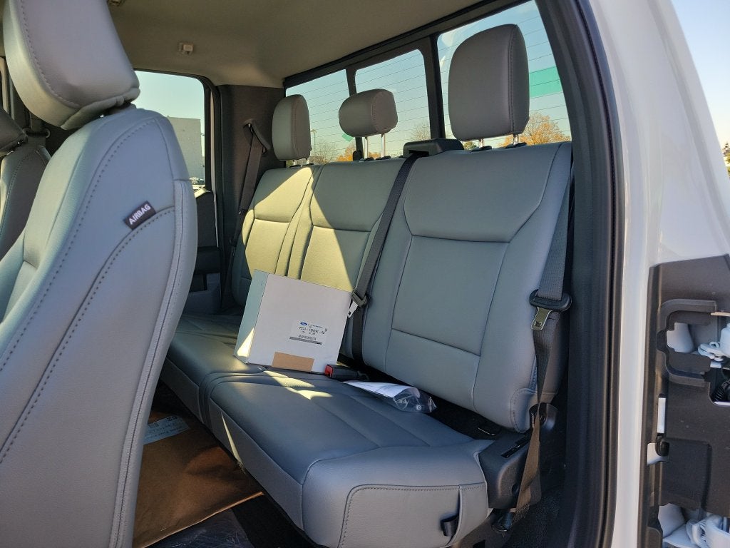 2027 Ford F-550SD XL DRW