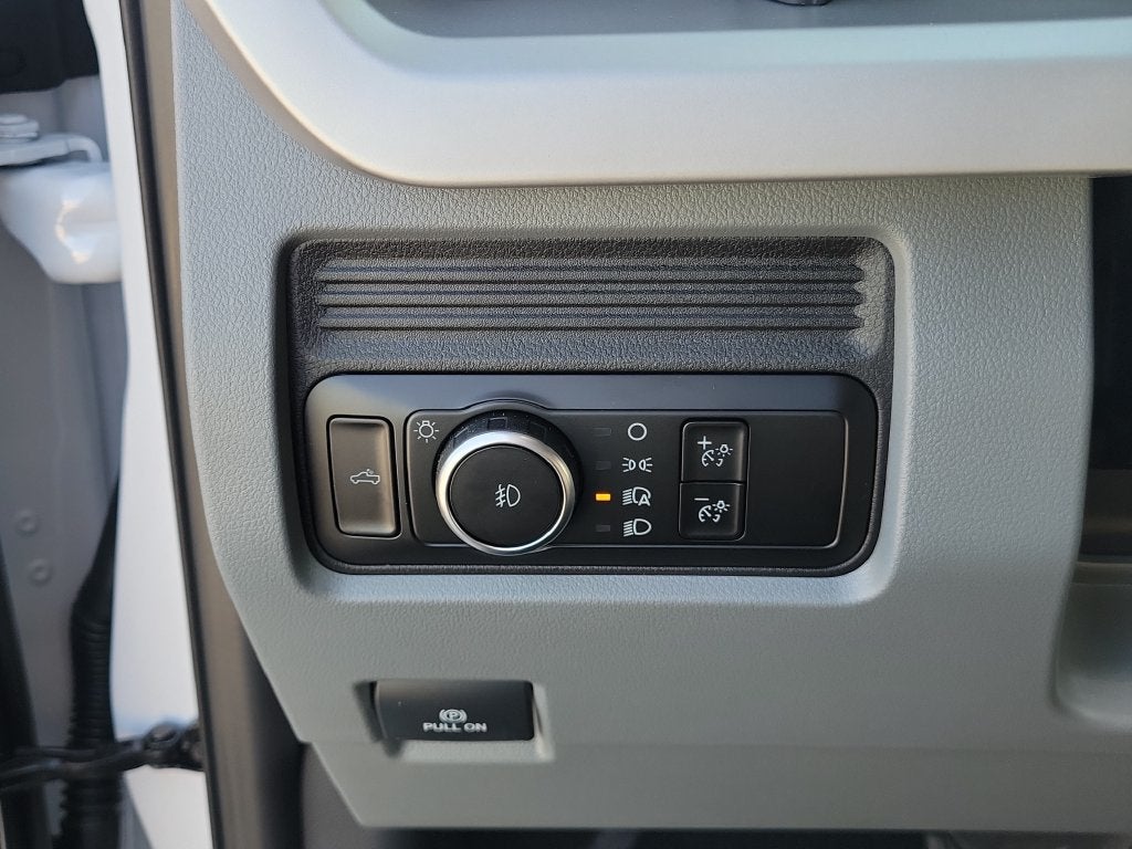 2027 Ford F-550SD XL DRW