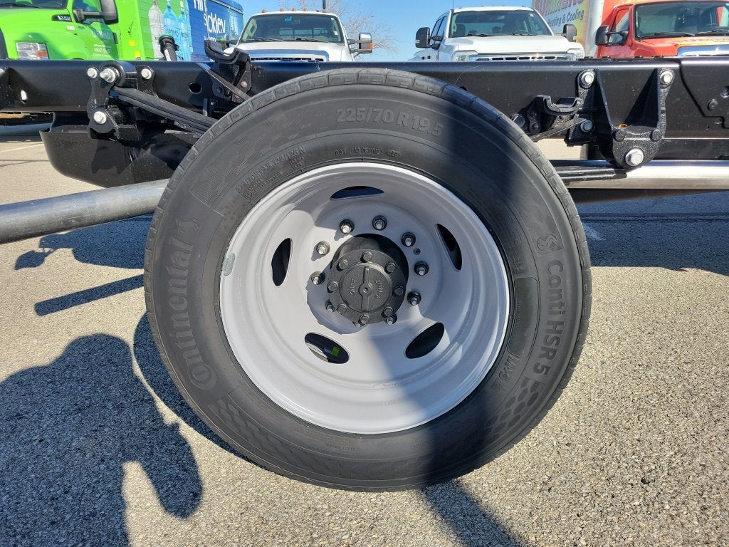 2027 Ford F-550SD XL DRW