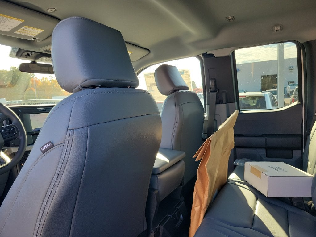 2027 Ford F-550SD XL DRW