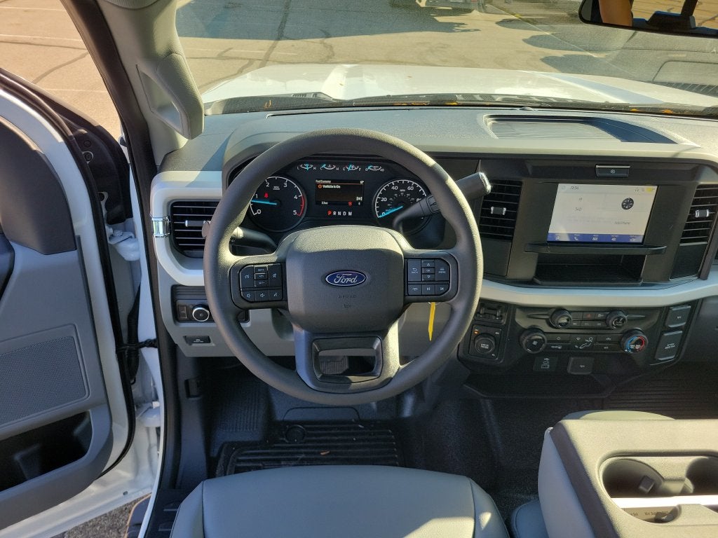 2027 Ford F-550SD XL DRW