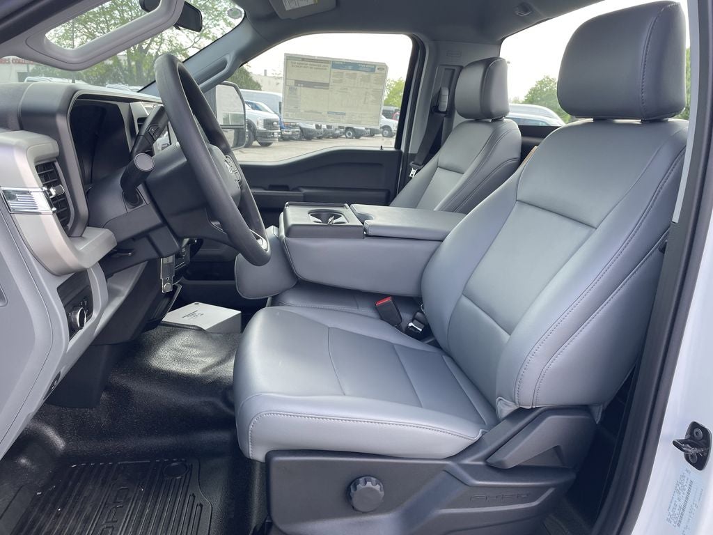 2025 Ford F-450SD XL DRW