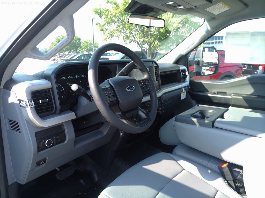 2025 Ford F-550SD XL DRW