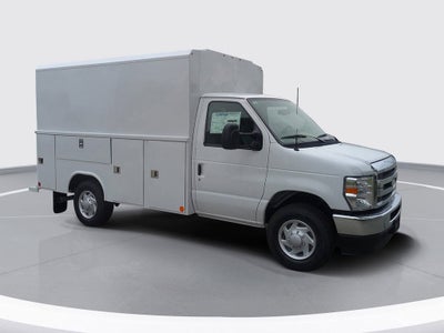 2026 Ford E-350SD Base Cutaway