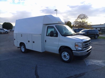 2026 Ford E-350SD Base Cutaway